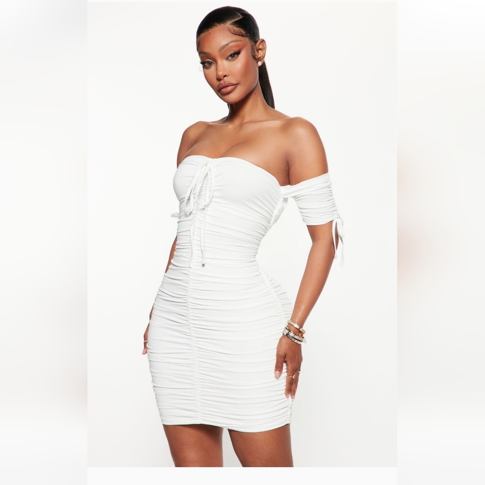 Fashion Nova Ruched Dress - Picture 2 of 3